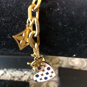 Gold Heart Charm Bracelet